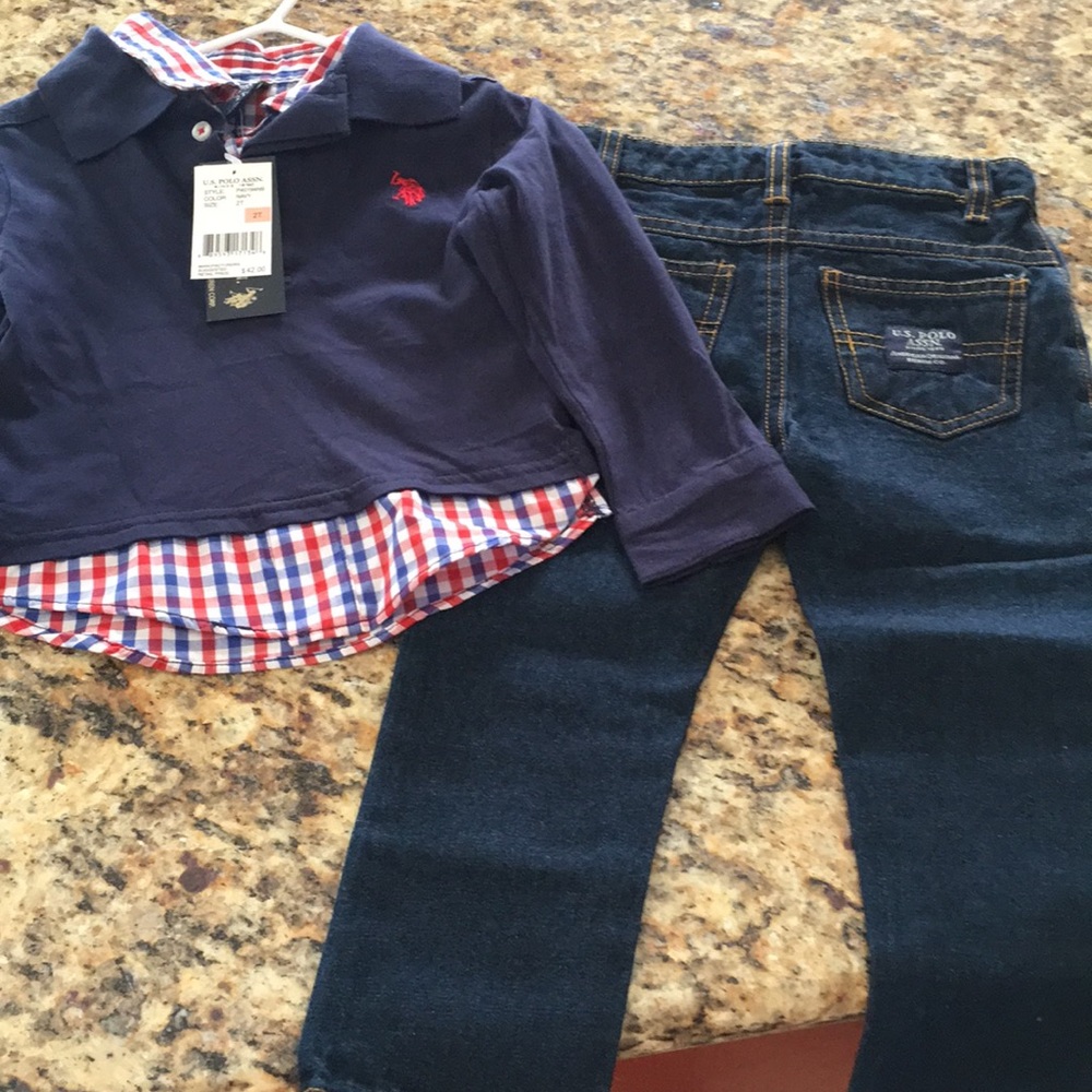 NWT toddler boys 2-piece outfit